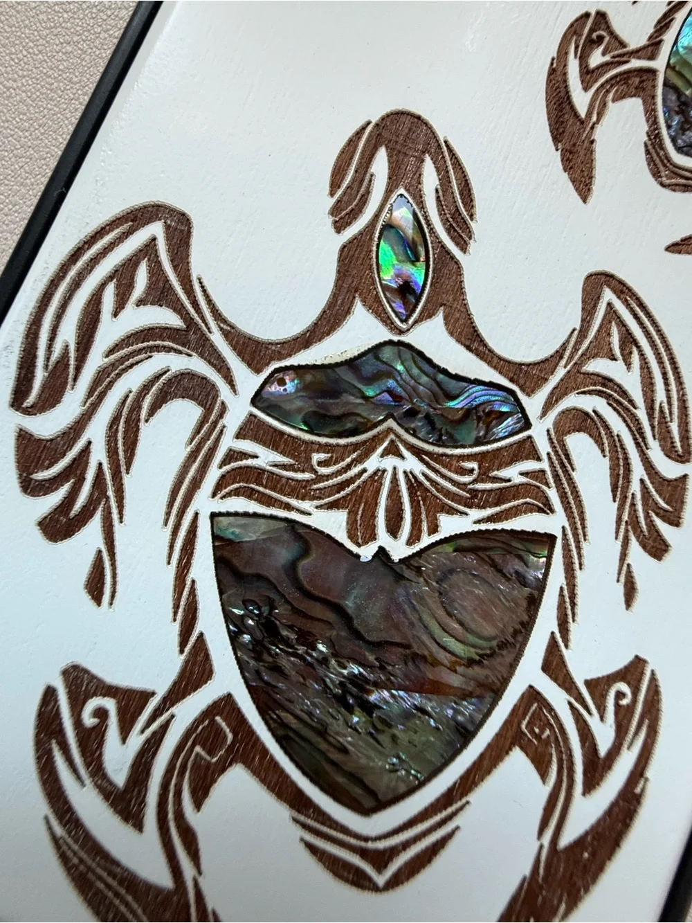 Moana’s Hawaii Honu Sea Turtle Abalone Inlay MagSafe iPhone 15/16 Pro Max Case